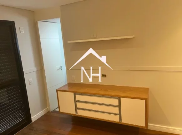 Imagem Apartamento de 192m c/3 suítes,4 vagas,quadra squash e poliesportiva,playground,academia,sauna,cinema,salão de festas e jogos,piscinas,churrasqueira