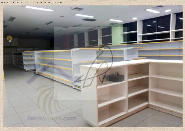 Imagem Comercial para Locação em Salvador / BA no bairro Itaigara