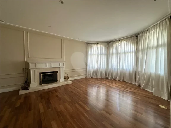Imagem Apartamento para alugar com 4 quartos, sendo 4 suítes, no condomínio Lindenberg São Paulo, São Paulo - SP