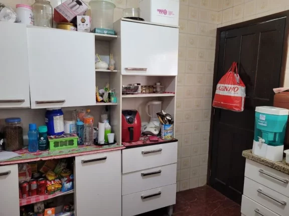 Imagem Sobrado com 5 dormitórios à venda, 440 m² por R$ 1.200.000,00 - Centro - Suzano/SP