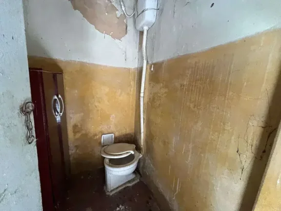 Imagem Casa Antiga à Venda no Bairro Grogotó — Excelente Localização para Reforma ou Investimento