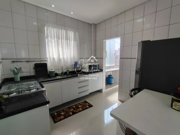 Imagem Apartamento à venda no Guarujá na Praia das Pitangueiras.