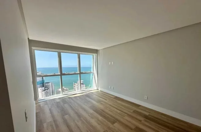 Imagem Apartamento Duplex Vista Mar com 4 suítes e 3 vagas de garagem em Balneário Camboriú-SC