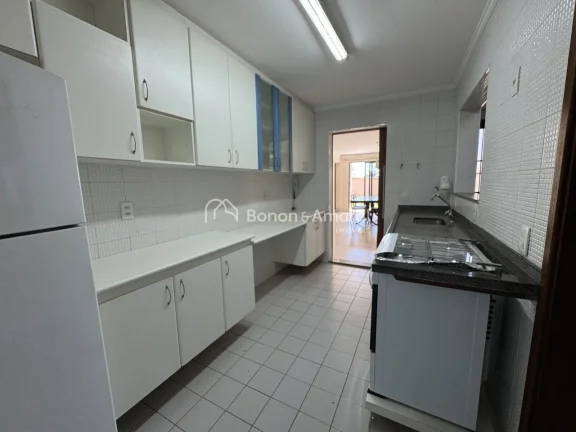 Imagem Este imóvel espaçoso oferece 153m² de área construída, garantindo conforto e amplitude em todos...