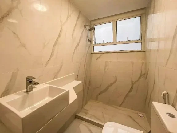 Imagem Apartamento todo reformado rua Sá ferreira com Atlântica 184m2