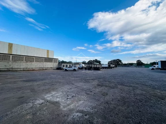 Imagem GALPÃO PARA LOCAÇÃO 4.400m² NA SERRA