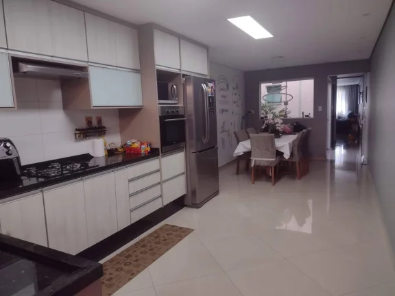 Imagem Sobrado 156 metros 3 Dormitorios sendo 1 Suite e 2 vagas de Gargens