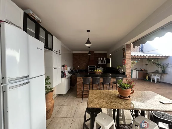 Imagem Casa à Venda no Bairro Sebastião Amorim – Patos de Minas-MG