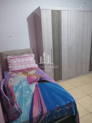 Imagem Ótima Sobrado, 2 Vagas, 3 Dormitórios, 3 Banheiros, Lavanderia Separada, Quintal Grande no Jardim Zaíra 4, Mauá