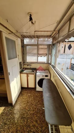 Imagem Excelente imovél com salão 04 quartos em icarai com 2121m2,um por andar ,perto de todos os colégios e comércio de icarai,otima localização.