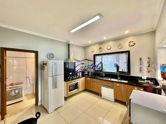 Imagem Casa com 3 quartos / suítes à venda, 330 m² Condomínio Golf Village - Granja Viana - Carapicuíba/SP