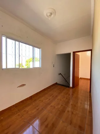 Imagem Sobrado Multifuncional no Coração do Jardim Ternura – Perfeito para Moradia e Negócios!