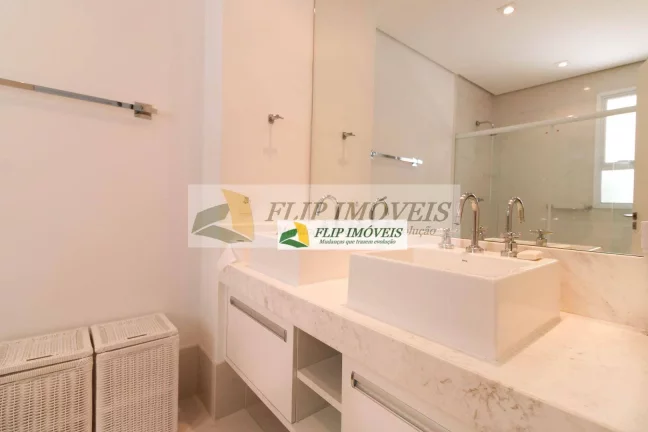 Imagem Lindo apartamento para venda com 157 m² com 3 suítes, 3 garagens no miolo do Cambuí - Campinas - SP