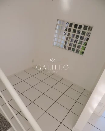 Imagem vende-se casa no Jardim Marambaia Casa 150m2 - 3 Dorm 1 Suíte c/ Sacada 2 Banheiros Cozinha Sala