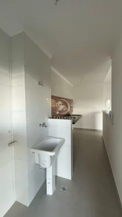 Imagem APARTAMENTO À VENDA COM 2 SUÍTES MAIS LAVABO A 150 METROS DA ORLA DO ITAGUÁ EM UBATUBA-SP
