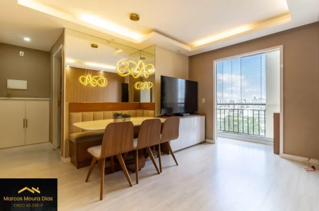 Apartamento com 52m² na Freguesia do Ó com Varanda e 1 Vaga de Garagem. Edifício com Lazer e Portaria
