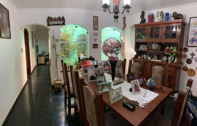 Imagem Sobrado à venda 4 Quartos, 3 Suites, 4 Vagas, 380M², Barcelona, São Caetano do Sul - SP