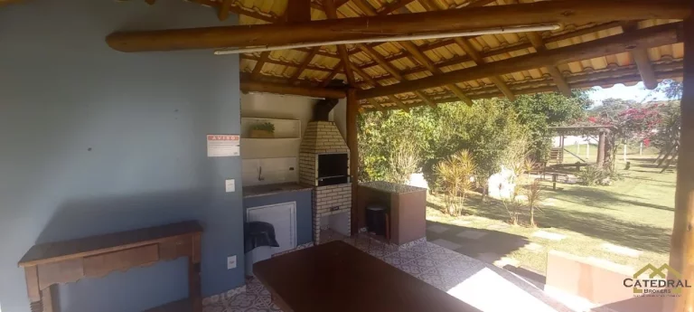 Imagem Terreno no condomínio Chacur à venda em Várzea Paulista - SP