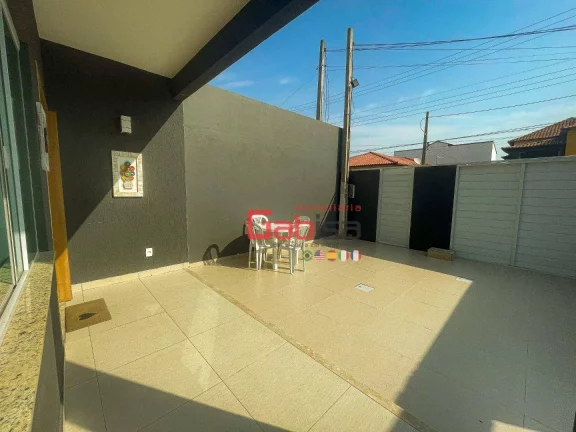 Imagem Casa com 4 dormitórios à venda, 200 m² por R$ 497.000,00 - Guriri - Cabo Frio/RJ