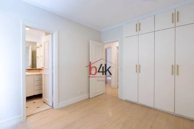 Imagem Apartamento na Av Portugal à venda - Brooklin SP