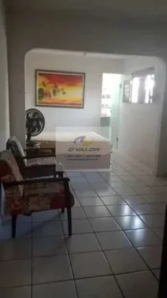 Imagem Vendo Casa, no Brisamar, com 220m², 3 quartos s/2 suítes, escritório, sala 2 ambientes e 5 vagas