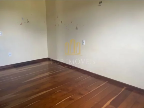 Imagem Magnifica casa cinco suítes lareira terreno de mil e quatrocentos m2 condominio fechado em Jambeiro