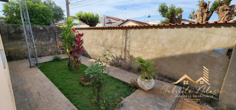 Imagem Casa Padrão de 3 dormitórios no Jardim do Lago