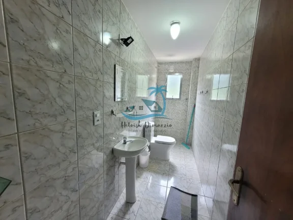 Imagem Ótimo apartamento com 2 dormitórios a venda a 3 quadradas da orla do Perequê-Açu - em Ubatuba.