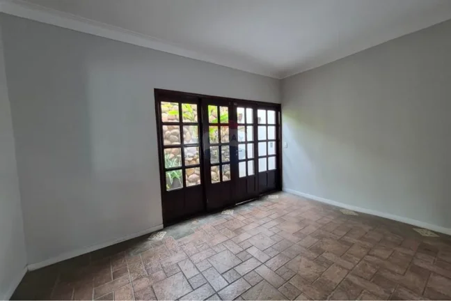 Imagem Casa Comercial em Votorantim: Ampla e Bem Localizada!