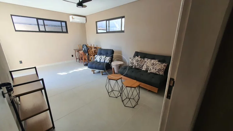 Imagem CASA de 6 SUÍTES em BÚZIOS - Ferradurinha - RJ