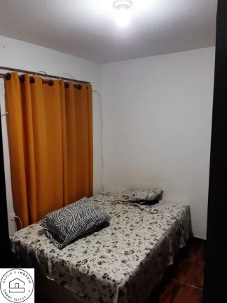 Imagem 5 Casas no terreno e mais um terreno livre nos fundos com acesso a outra rua / Zona sul / Localizado no Jardim Iporã / Região do terminal varginha