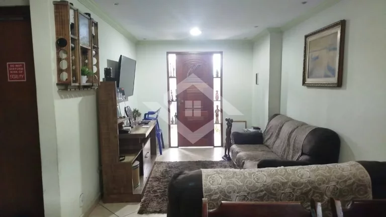 Imagem Residência Linear com 3 Quartos, Suíte e Área Gourmet em Campo Grande