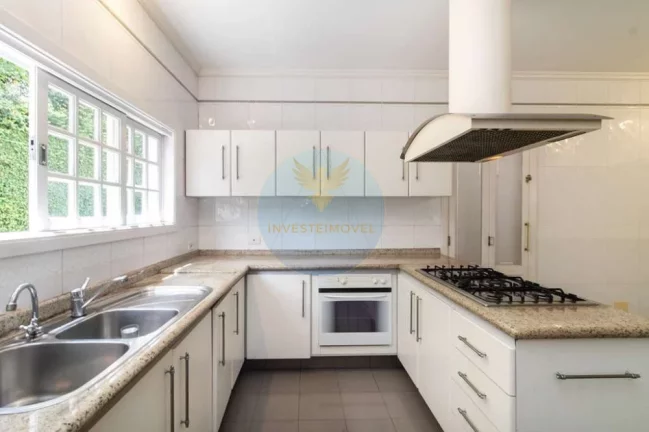 Imagem Casa em Condomínio a Venda no bairro Granja Viana - Cotia, SP