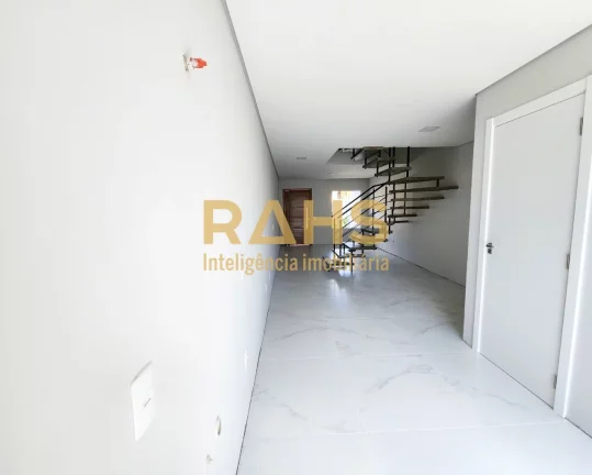 Imagem Sobrado Geminado Novo situado no bairro Bucarein, próximo ao Shopping Big! Em torno você vai encon...