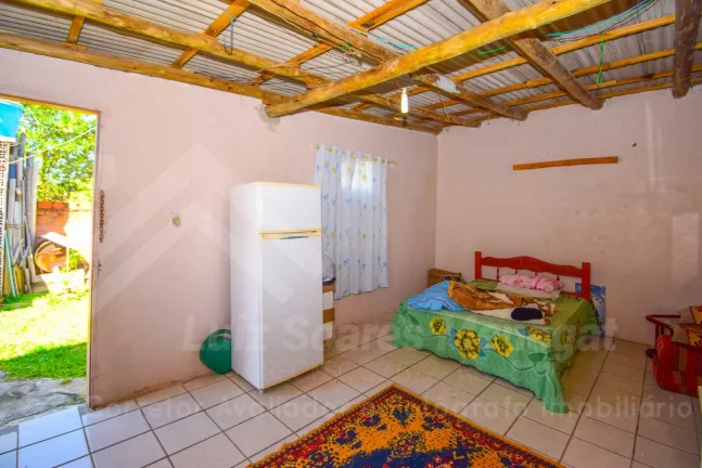 Imagem Casa de alvenaria com 4 Dormitórios a 50m da Lagoa dos Freitas - BalneárioRincão/SC