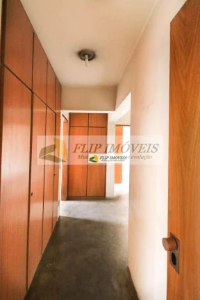 Imagem More em um apartamento com 207 m², 4 suítes, 2 vagas de garagem no miolo do Cambuí - Campinas - SP