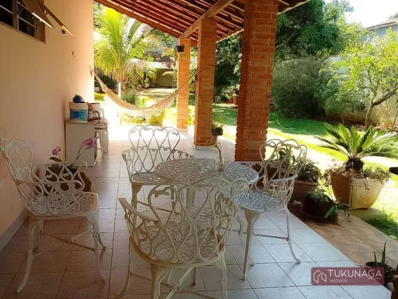Imagem Linda Chácara - 3 Dormts- 1 Suíte - 1.205,00 m² - Piscina - Araçoiaba da Serra - Aceita Financiamento. .