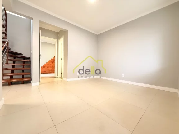 Imagem Sobrado em Condomínio Fechado lateral da Inambu!