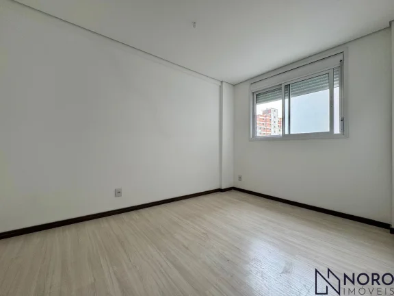 Imagem Apartamento 1 dormitório living sacada cozinha integrada box prédio elevador esp