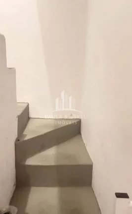 Imagem Sobrado 125m², 3 Quartos, Escritório, 2 Varandas, sendo 1 com Churrasqueira, 2 Banheiros, no Jardim Zaíra 3, Mauá-SP