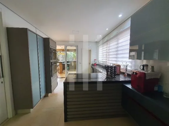 Imagem SOBRADO COM ELEVADOR CONDOMINIO IPE AMARELO VILA DO GOLFE