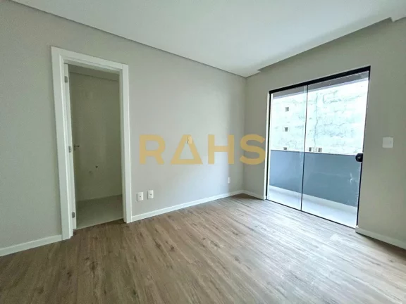 Imagem Excelente apartamento giardino localizado no bairro Costa e Silva, próximo ao IFSC. Conta 2 quartos...