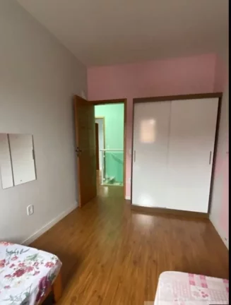 Imagem Sobrado com 3 dormitórios à venda, 113 m² por R$ 430.000,00 - Caxangá - Suzano/SP