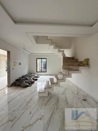 Imagem Triplex para Venda em São José dos Pinhais, Boneca do Iguaçu, 3 dormitórios, 3 suítes, 4 banheiros, 3 vagas