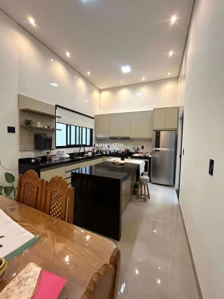Imagem Casa à venda em Franca, Jardim Natal I, com 3 dormitórios, uma suíte, 200m2