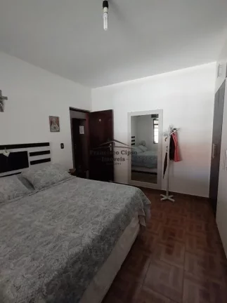 Imagem Casa à venda no bairro Jardim Aeroporto - Guaratinguetá/SP