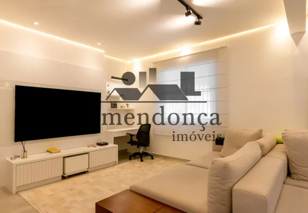Imagem Apartamento reformado no primeiro andar em prédio charmoso da Ru Dr Gabriel dos Santos