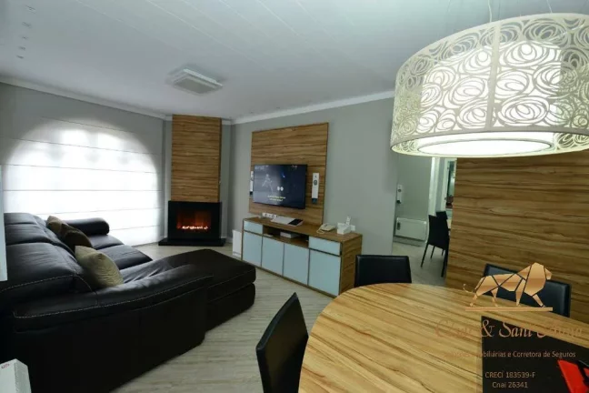 Imagem Apartamento mobiliado c/ 3 dormitórios finamente decorado à venda