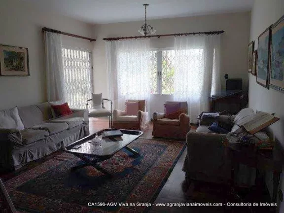 Imagem Casa com 4 dormitórios à venda, 230 m² por R$ 1.800.000,00 - Granja Viana - Carapicuíba/SP