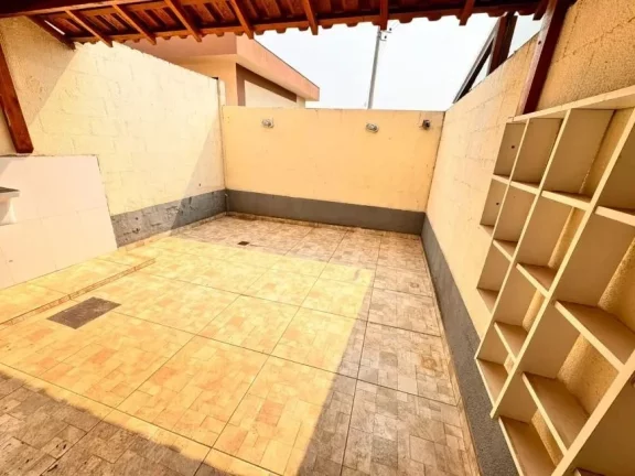 Imagem Sobrado com 2 dormitórios à venda, 118 m² por R$ 550.000,00 - Parque Santa Rosa - Suzano/SP